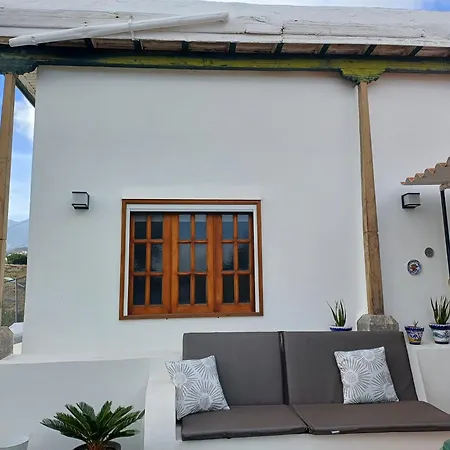 Drago 100, Quiet And Friendly Vakantiehuis Telde