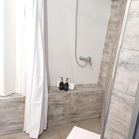 Drago 100, Quiet And Friendly * Telde